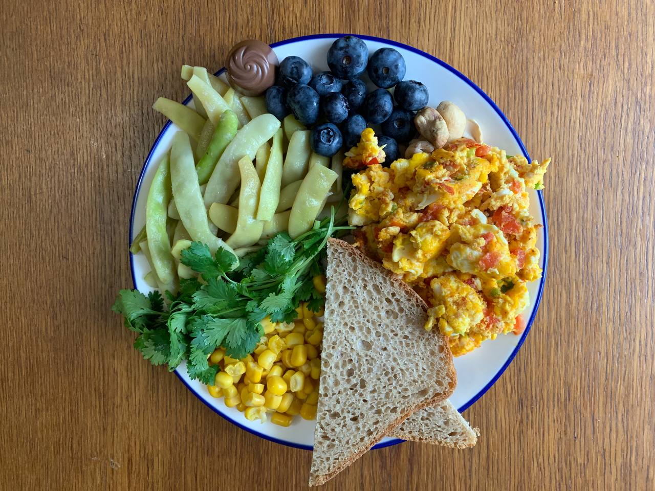 Cara Menurunkan Berat Badan dengan Pola Makan Seimbang Tanpa Diet Ketat